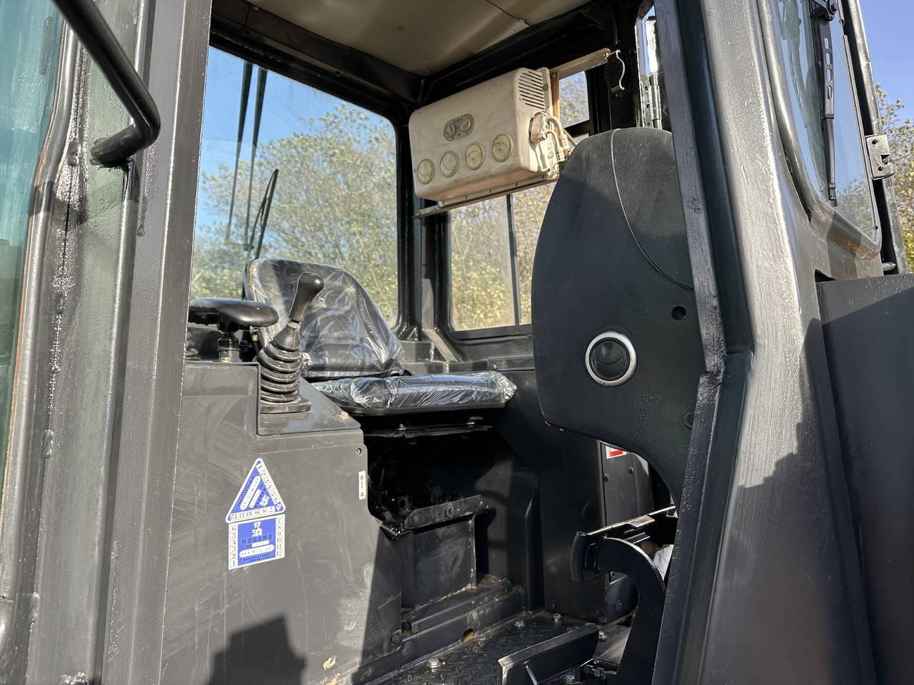 SHANTUI SD22 - Bulldozer: picture 5 SHANTUI SD22 - Bulldozer: picture 5