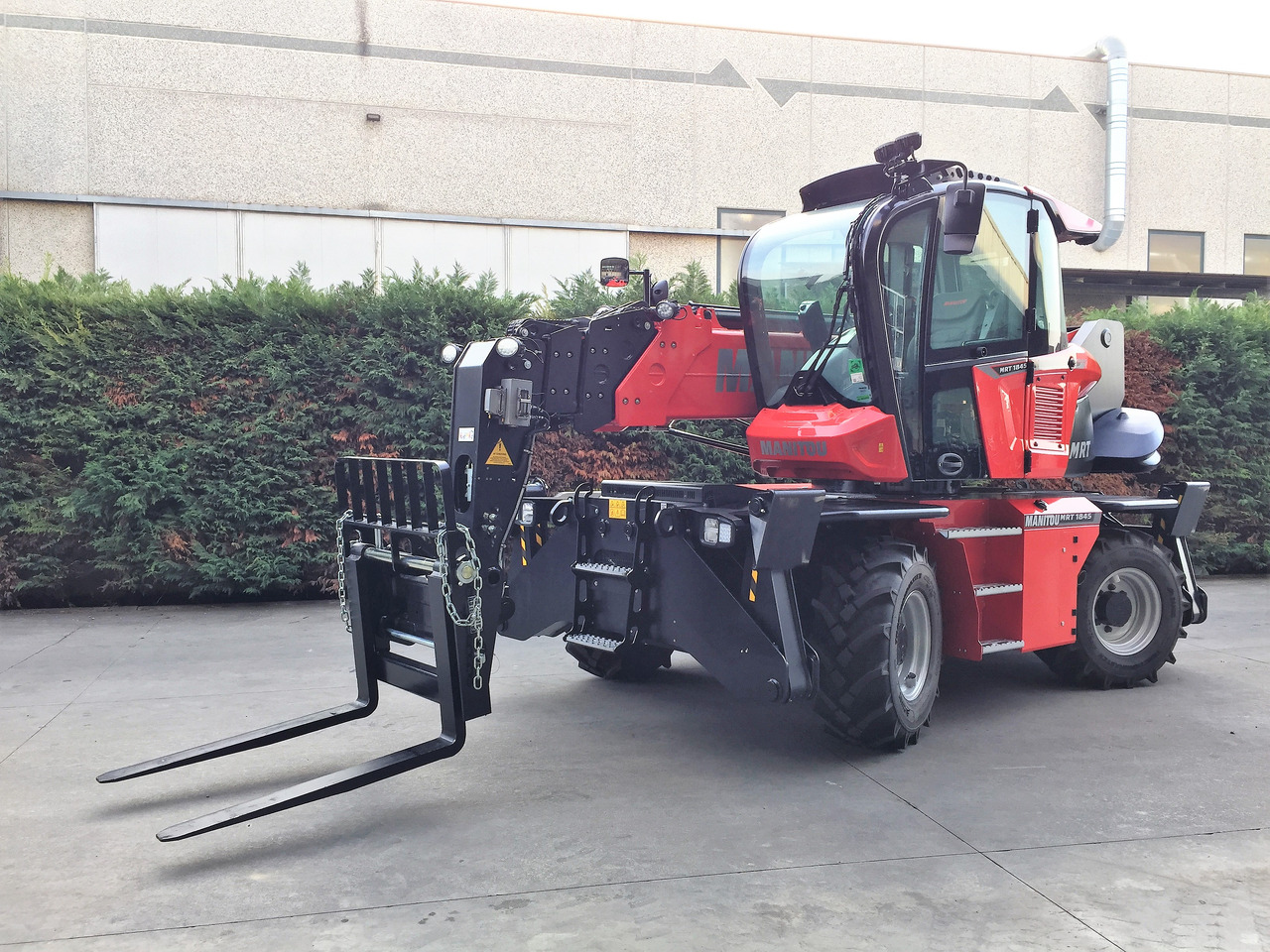 Manitou MRT 1845 360° 115D VISION - Telescopic handler: picture 1 Manitou MRT 1845 360° 115D VISION - Telescopic handler: picture 1