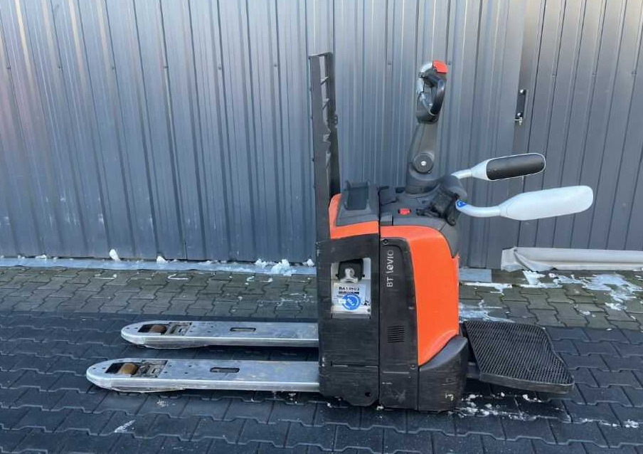 BT LPE200 - Pallet truck: picture 2 BT LPE200 - Pallet truck: picture 2
