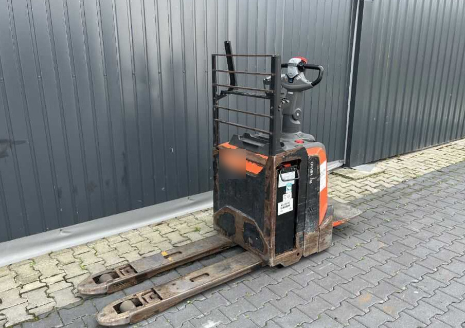 BT LPE200 - Pallet truck: picture 1 BT LPE200 - Pallet truck: picture 1