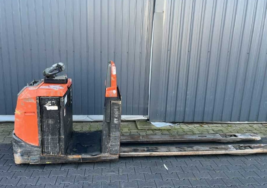 BT OSE250 - Order picker: picture 2 BT OSE250 - Order picker: picture 2