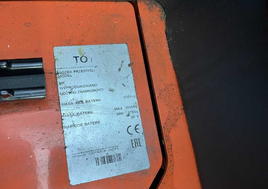 BT RRE140H - Reach truck: picture 4 BT RRE140H - Reach truck: picture 4