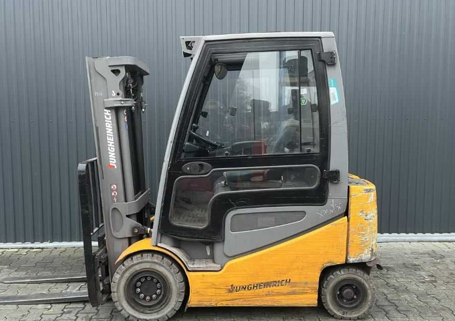 Jungheinrich EFG425k - Electric forklift: picture 2 Jungheinrich EFG425k - Electric forklift: picture 2