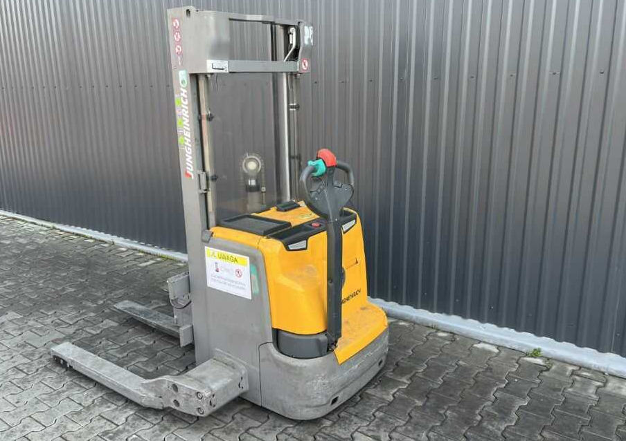 Jungheinrich EJC220b - Stacker: picture 3 Jungheinrich EJC220b - Stacker: picture 3