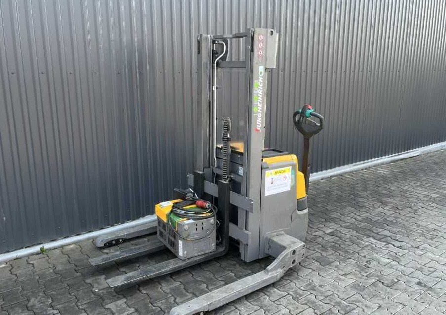 Jungheinrich EJC220b - Stacker: picture 1 Jungheinrich EJC220b - Stacker: picture 1