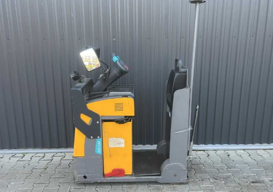 Jungheinrich EZS130 - Tow tractor: picture 2 Jungheinrich EZS130 - Tow tractor: picture 2
