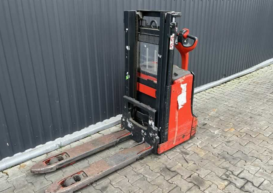 Linde D08 - Stacker: picture 1 Linde D08 - Stacker: picture 1