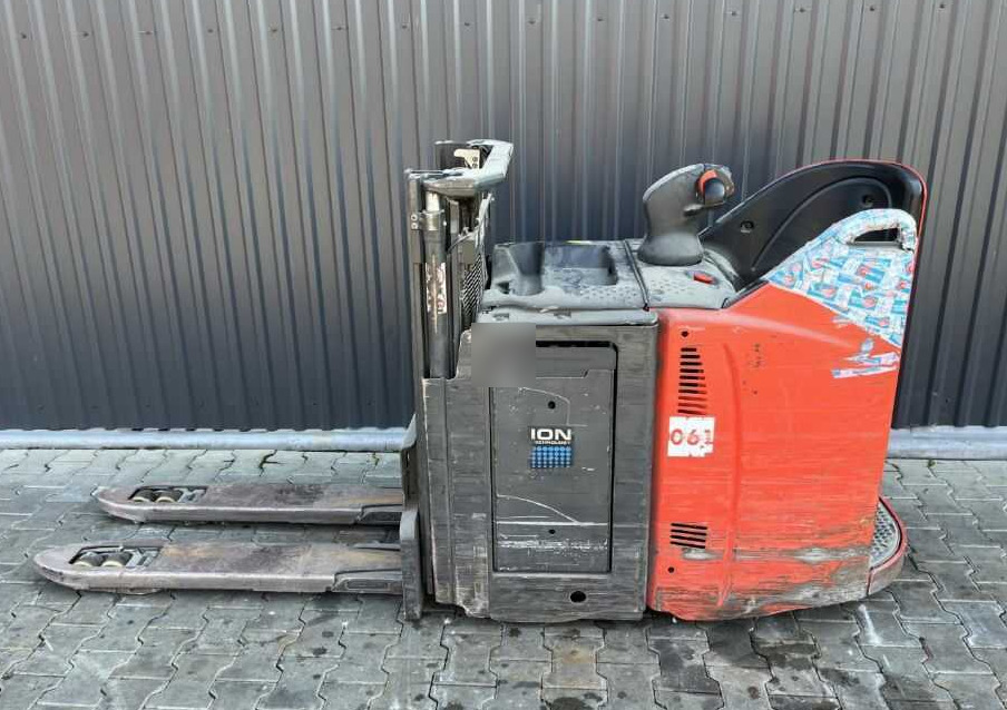 Linde D12HPSP - Stacker: picture 2 Linde D12HPSP - Stacker: picture 2