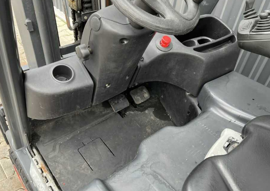 Electric forklift Linde E14-02: picture 10