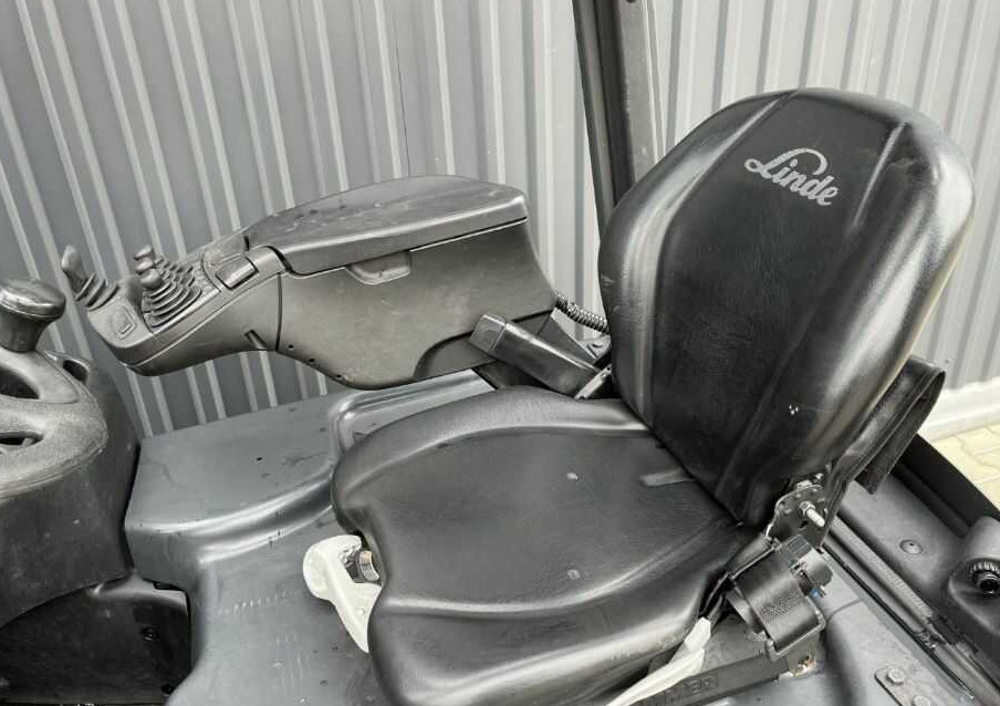 Electric forklift Linde E14-02: picture 9