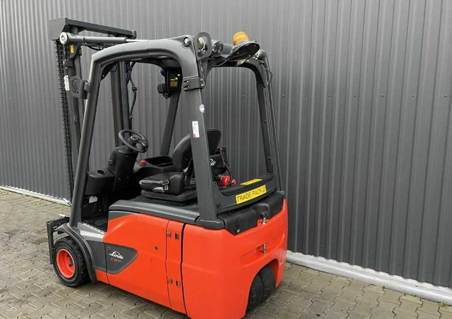 Linde E18-02 - Electric forklift: picture 2 Linde E18-02 - Electric forklift: picture 2