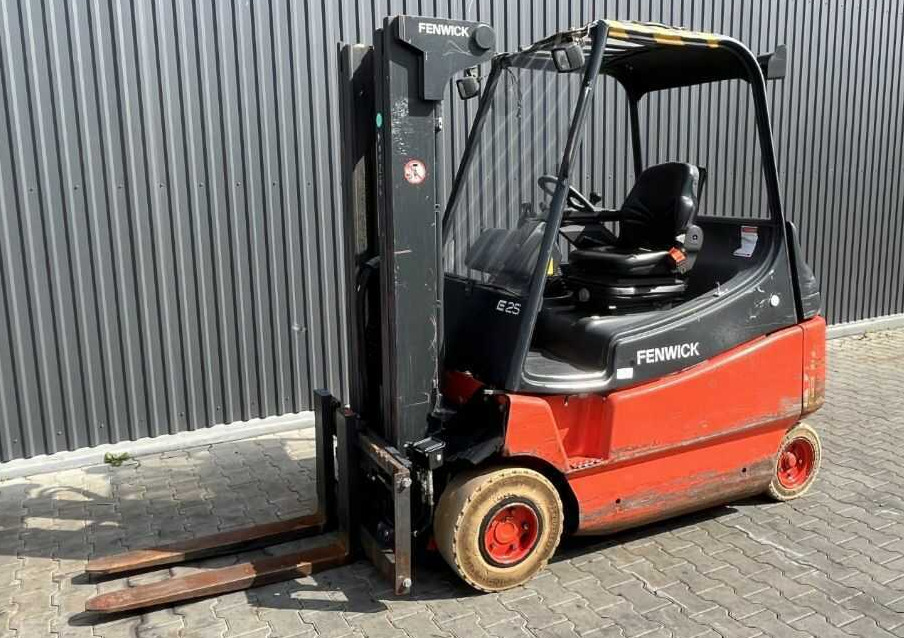 Linde E25 - Electric forklift: picture 1 Linde E25 - Electric forklift: picture 1