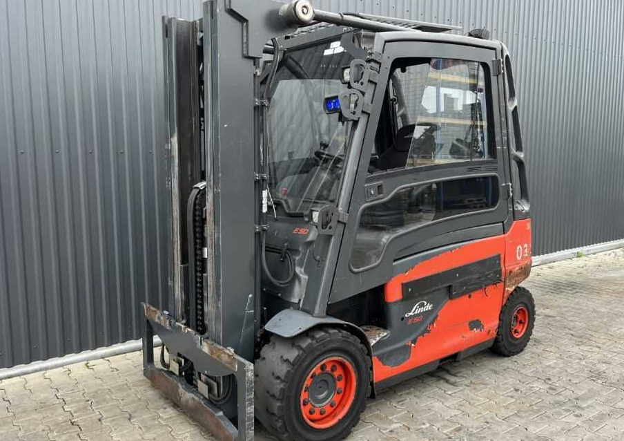 Linde E50HL-01 - Electric forklift: picture 1 Linde E50HL-01 - Electric forklift: picture 1