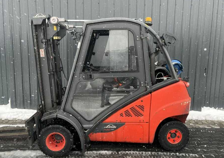 Linde H20T-02/600 - LPG forklift: picture 2 Linde H20T-02/600 - LPG forklift: picture 2