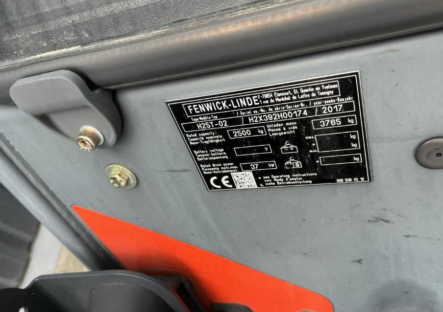 Linde H25T-02 - LPG forklift: picture 4 Linde H25T-02 - LPG forklift: picture 4