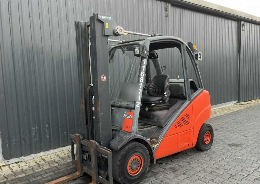 Linde H30T-01 - LPG forklift: picture 1 Linde H30T-01 - LPG forklift: picture 1