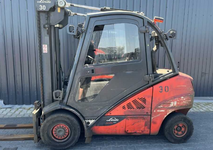 Linde H35D-02 - Diesel forklift: picture 2 Linde H35D-02 - Diesel forklift: picture 2