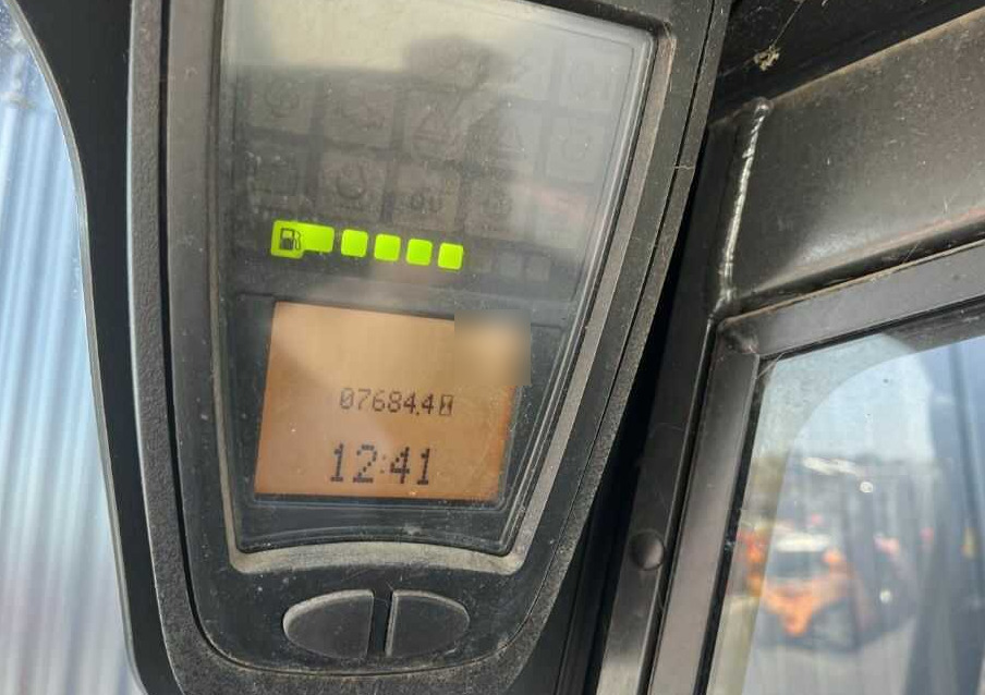 Linde H40D-02 - Diesel forklift: picture 5 Linde H40D-02 - Diesel forklift: picture 5