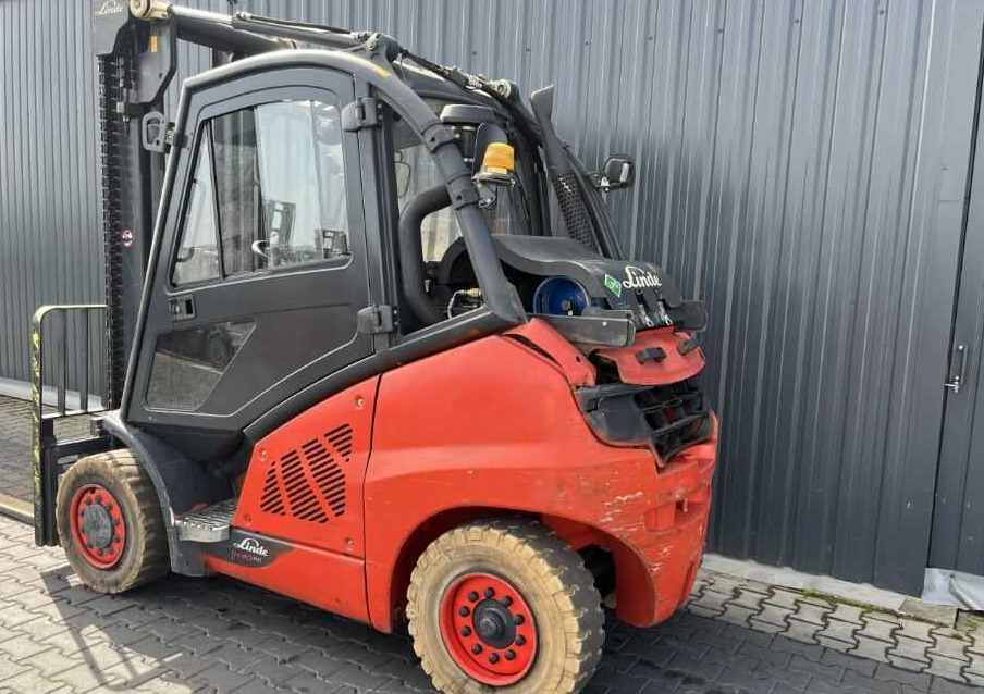 Linde H40T-02 - LPG forklift: picture 3 Linde H40T-02 - LPG forklift: picture 3
