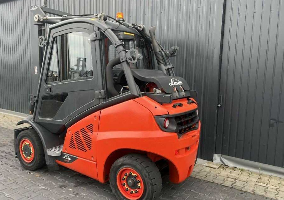 Linde H40T-02 - LPG forklift: picture 3 Linde H40T-02 - LPG forklift: picture 3