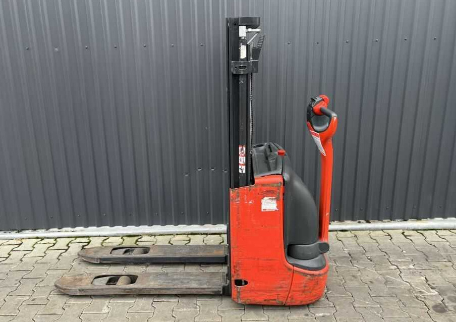 Linde L10 - Stacker: picture 2 Linde L10 - Stacker: picture 2