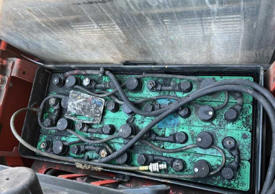 Linde L16 - Stacker: picture 3 Linde L16 - Stacker: picture 3