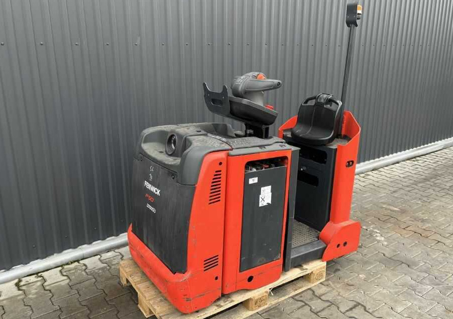 Linde P50C - Tow tractor: picture 3 Linde P50C - Tow tractor: picture 3