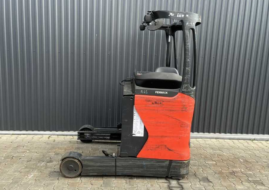 Linde R14-01 - Reach truck: picture 2 Linde R14-01 - Reach truck: picture 2