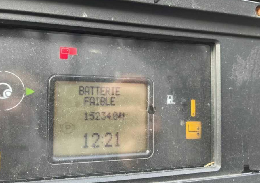 Linde R14 - Reach truck: picture 4 Linde R14 - Reach truck: picture 4