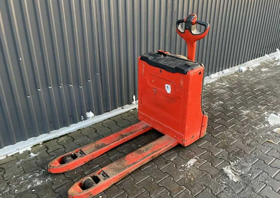 Linde T16 - Pallet truck: picture 1 Linde T16 - Pallet truck: picture 1