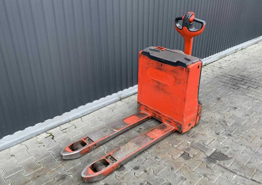 Linde T16 - Pallet truck: picture 1 Linde T16 - Pallet truck: picture 1