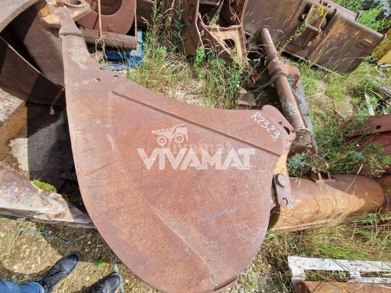 Case 688 - Excavator bucket: picture 1 Case 688 - Excavator bucket: picture 1