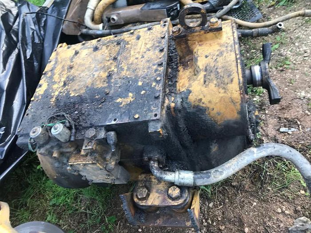 Caterpillar 101-2121 ADMISSION AIR 763 - Transmission for Construction machinery: picture 4 Caterpillar 101-2121 ADMISSION AIR 763 - Transmission for Construction machinery: picture 4