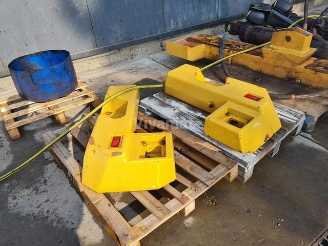 Caterpillar 980H - - Counterweight for Construction machinery: picture 1 Caterpillar 980H - - Counterweight for Construction machinery: picture 1