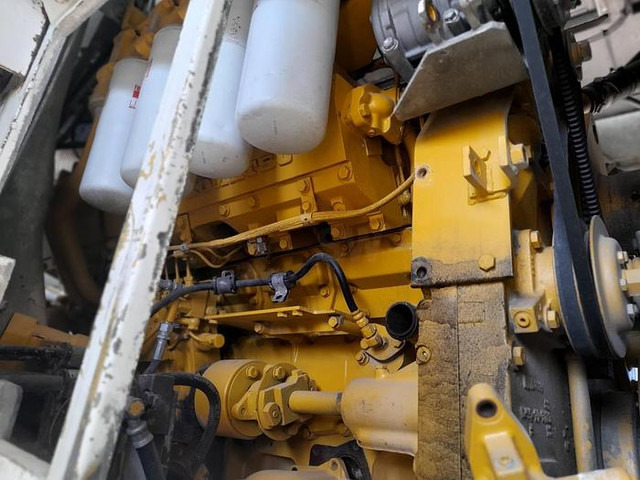 Komatsu SA12V140 - WA800 - HD785 - HD985 - D475 engine - - Engine: picture 2 Komatsu SA12V140 - WA800 - HD785 - HD985 - D475 engine - - Engine: picture 2