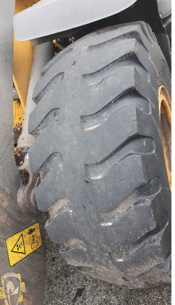 Volvo L90H - Loader: picture 4 Volvo L90H - Loader: picture 4