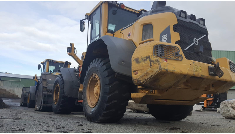 Volvo L90H - Loader: picture 1 Volvo L90H - Loader: picture 1