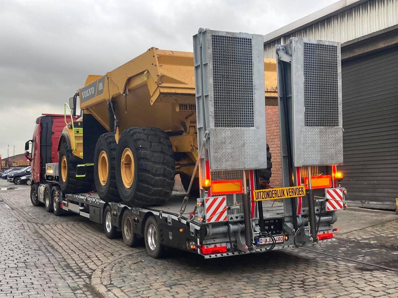 KASHWAA LOWBED - Low loader semi-trailer: picture 3 KASHWAA LOWBED - Low loader semi-trailer: picture 3