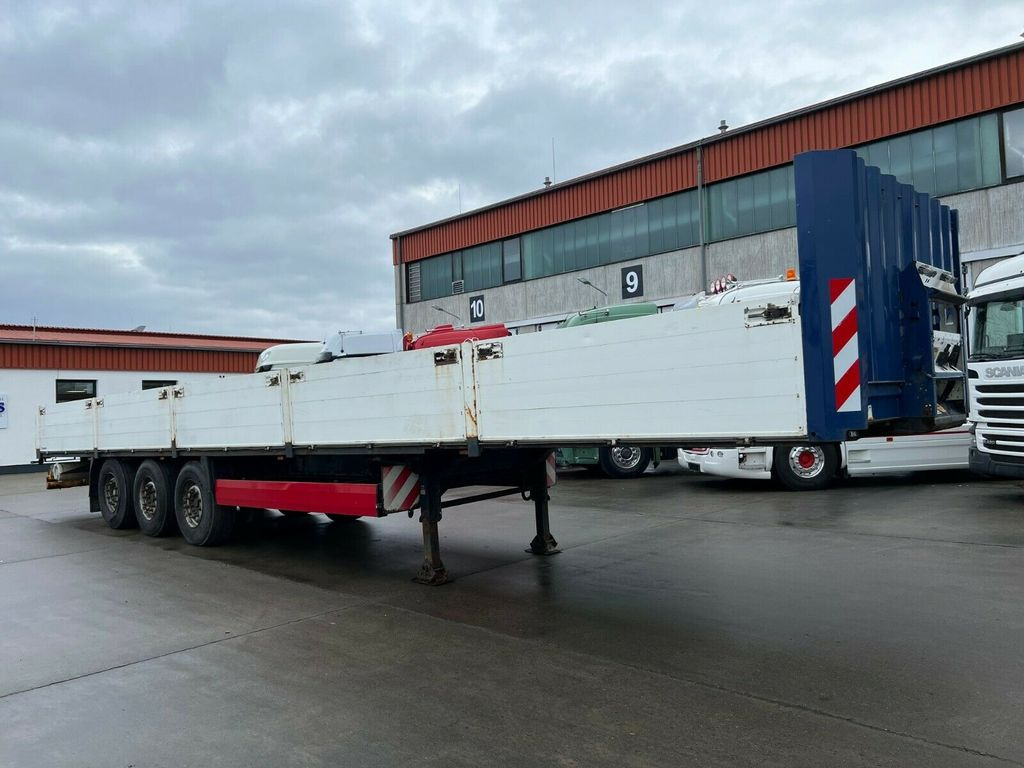 Krone SD * 3 ACHS * PRITSCHE * LIFTACHSE * BORDWÄNDE - Dropside/ Flatbed semi-trailer: picture 4 Krone SD * 3 ACHS * PRITSCHE * LIFTACHSE * BORDWÄNDE - Dropside/ Flatbed semi-trailer: picture 4