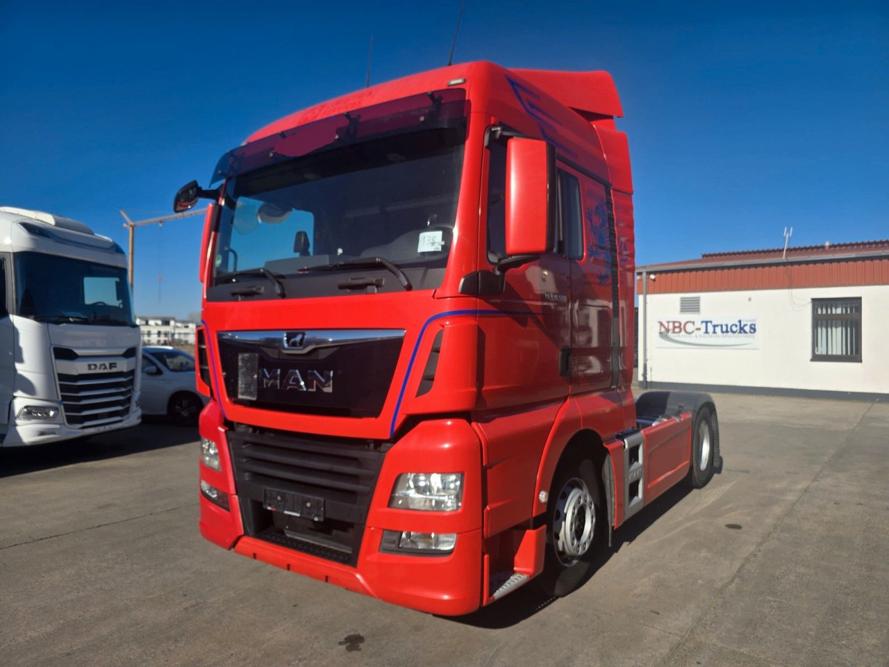 MAN TGX 18.500 * RETARDER * ACC * STANDKLIMA * - Tractor unit: picture 1 MAN TGX 18.500 * RETARDER * ACC * STANDKLIMA * - Tractor unit: picture 1