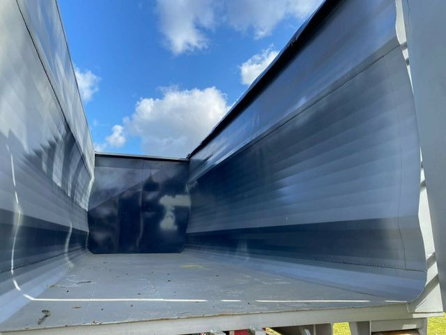 38 cbm G&G 38 cbm G&G - Roll-off container: picture 4 38 cbm G&G 38 cbm G&G - Roll-off container: picture 4
