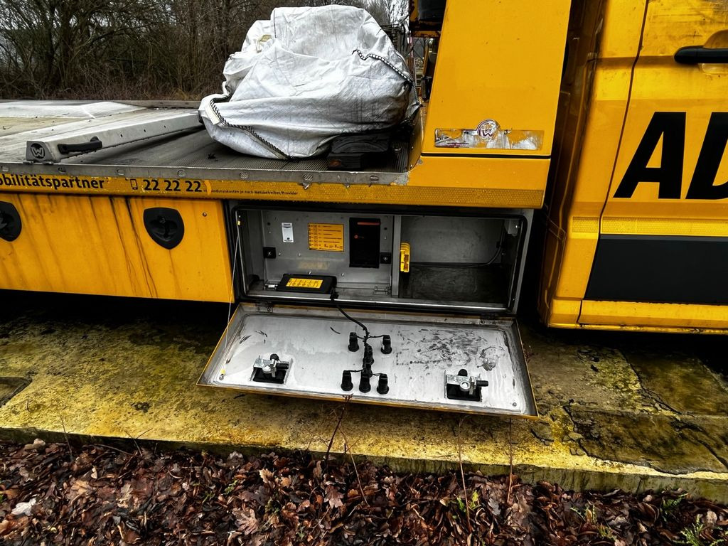 MAN TGE Abschleppwagen Wellmeyer MAN TGE Abschleppwagen Wellmeyer - Tow truck: picture 3 MAN TGE Abschleppwagen Wellmeyer MAN TGE Abschleppwagen Wellmeyer - Tow truck: picture 3