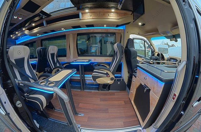 Mercedes-Benz Sprinter 319 VIP 8+1 - Minibus, Passenger van: picture 2 Mercedes-Benz Sprinter 319 VIP 8+1 - Minibus, Passenger van: picture 2