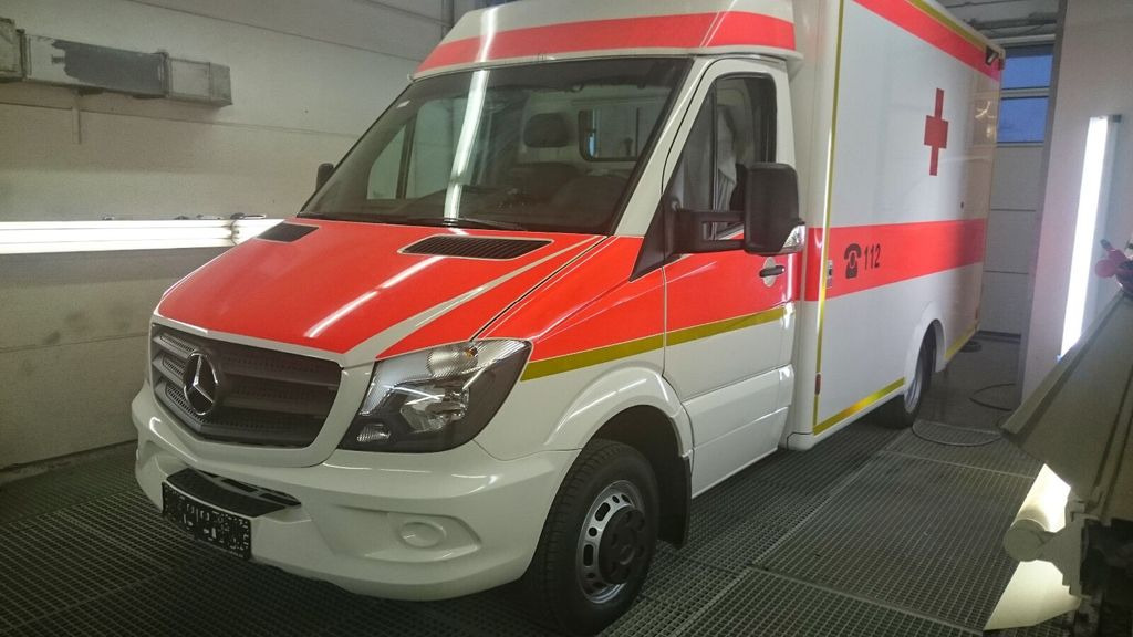 Mercedes-Benz Sprinter 516 // inkl. 1 Jahr Garantie - Ambulance: picture 1 Mercedes-Benz Sprinter 516 // inkl. 1 Jahr Garantie - Ambulance: picture 1