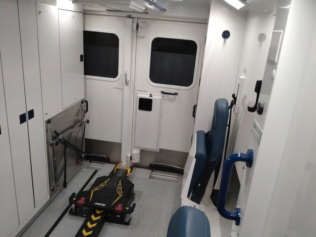 Mercedes-Benz Sprinter 519 ATM 0km / Power Load / Garantie - Ambulance: picture 3 Mercedes-Benz Sprinter 519 ATM 0km / Power Load / Garantie - Ambulance: picture 3