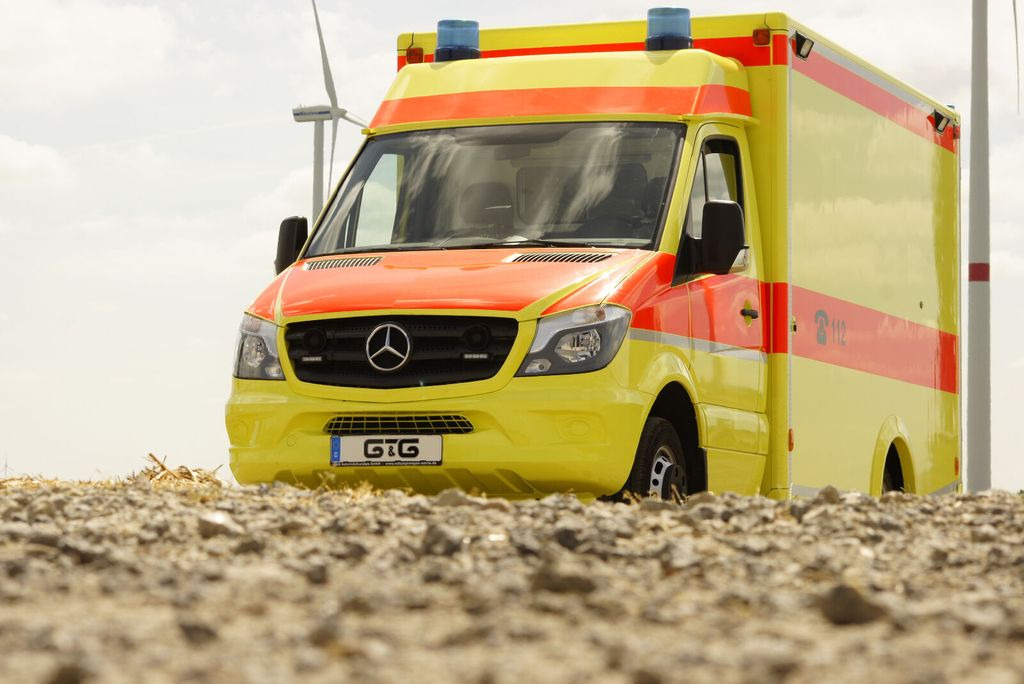 Mercedes-Benz Sprinter 519 // Mod. 2017 // 1 J Garantie // - Ambulance: picture 5 Mercedes-Benz Sprinter 519 // Mod. 2017 // 1 J Garantie // - Ambulance: picture 5