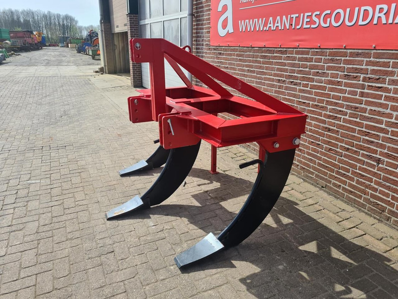 3 poot woeler - Subsoiler: picture 3 3 poot woeler - Subsoiler: picture 3