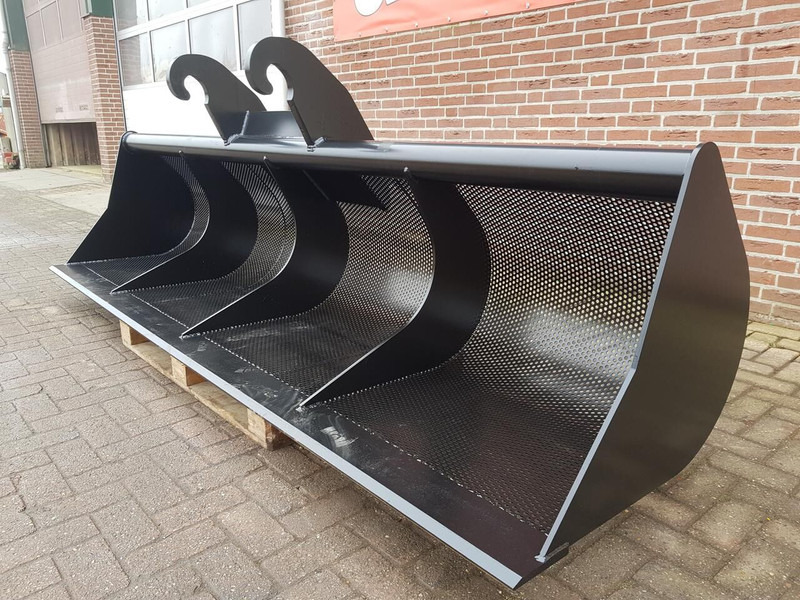 AGM Baggerbak 3 meter breed CW 3 - Bucket: picture 2 AGM Baggerbak 3 meter breed CW 3 - Bucket: picture 2