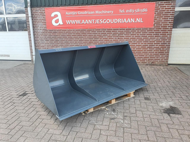 AGM volumebak 925 liter - Bucket: picture 1 AGM volumebak 925 liter - Bucket: picture 1