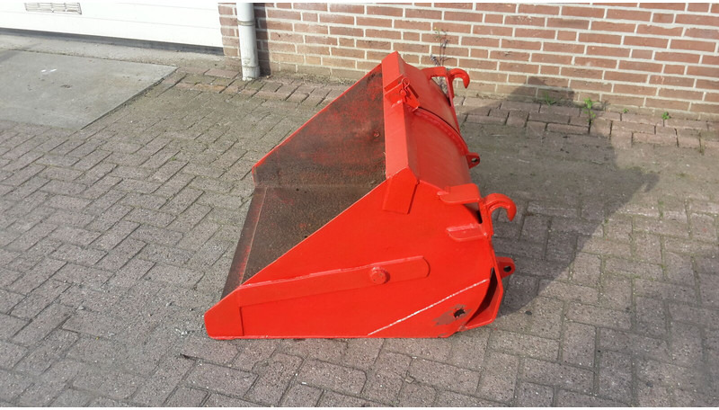 BAK met euro aansluiting - Bucket: picture 1 BAK met euro aansluiting - Bucket: picture 1